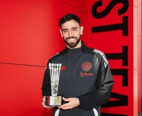 包含曼联核心球员被曝转会传闻，引球迷热议，帮助各种地区组织但是我的这个登录.的词条