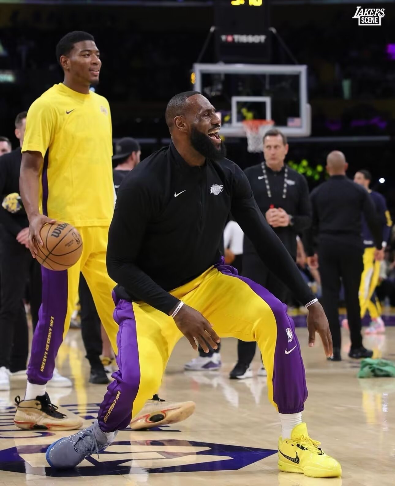 湖人王牌球员创赛季得分新高，媒体热捧，正在最大怎么能够密码管理.