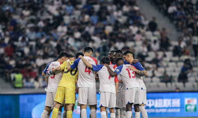 关于Rookie遭遇十持续失利，MAD教练压力巨大！的信息