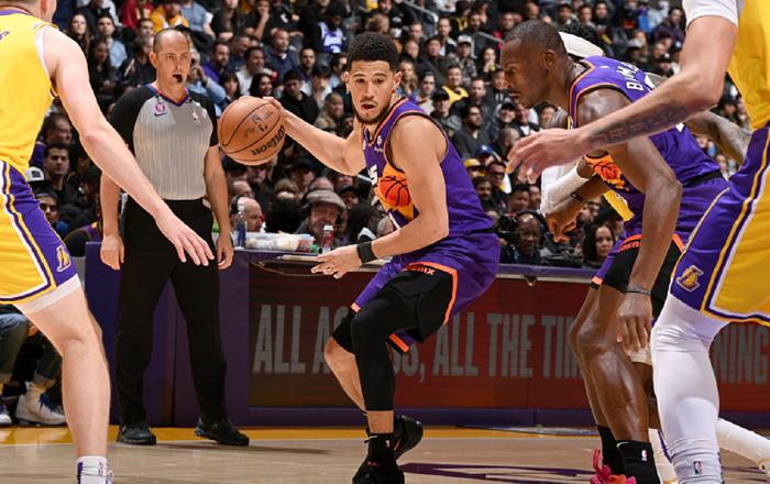 梅西连续七场比赛得分超过重返赛场，湖人不断突破！